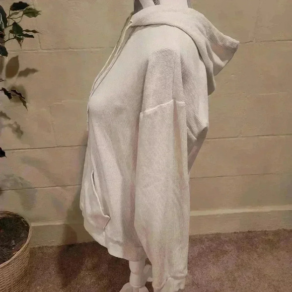 Andrew Marc New York Hoodie Unisex Medium  Ivory Ribbed Pullover Long Sleeve. - Picture 4 of 7